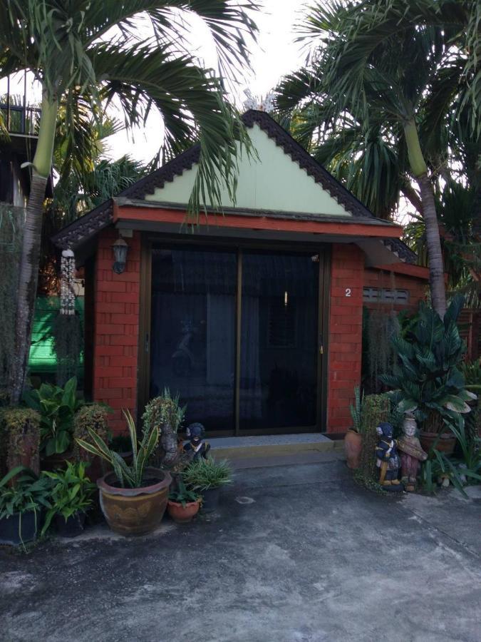 บ้านขวัญกมล 清刊 外观 照片