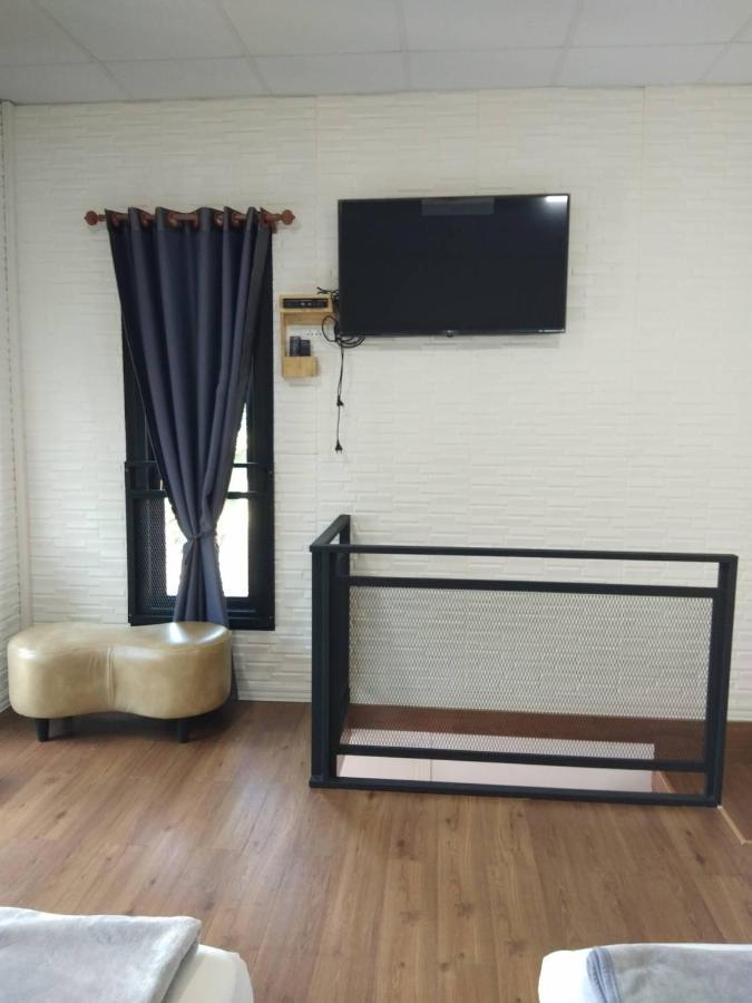 บ้านขวัญกมล 清刊 外观 照片