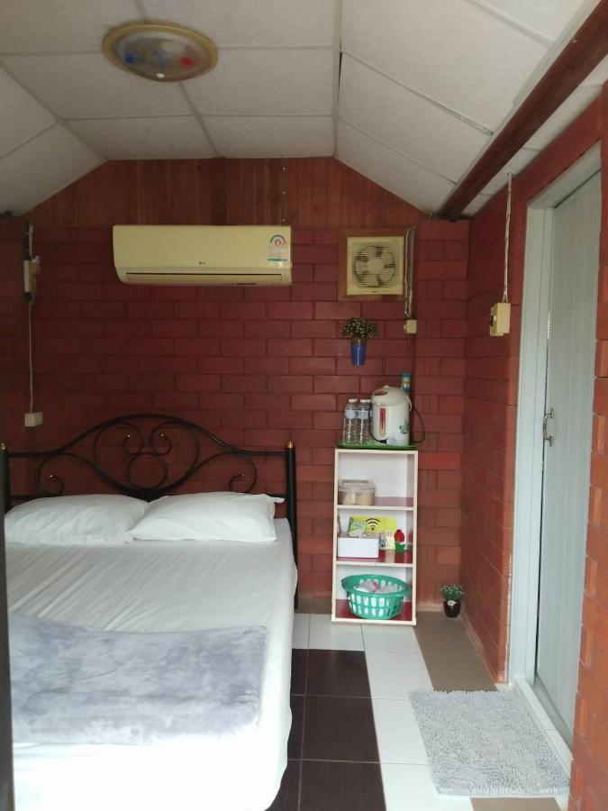 บ้านขวัญกมล 清刊 外观 照片